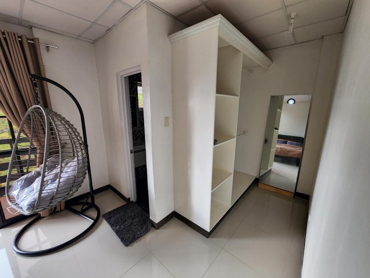 Baguio Hillside Haven Appartement Baguio City Buitenkant foto